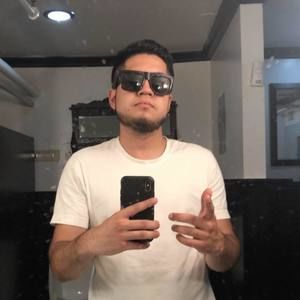 Meet your Posher, Jose